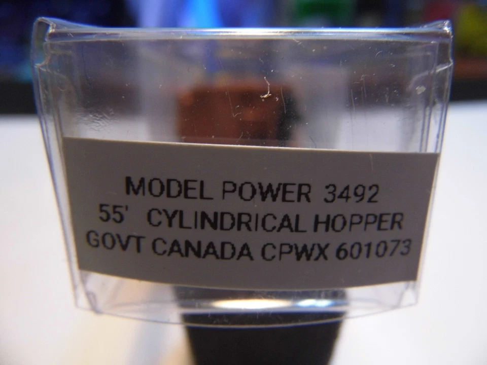 N - Model Power 3492 - 55' Cylindrical Hopper, Govt of Canada    see description - Image 2 of 2