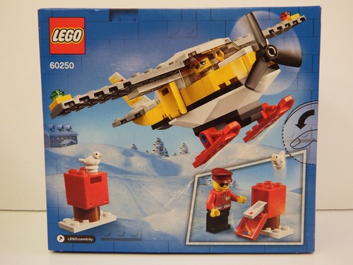LEGO City - Model #60250 - MAIL PLANE - 74 piece set - Age 5 -12 Y - Picture 6 of 9