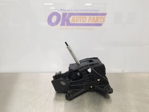 18 2018 CHEVY CAMARO RS 3.6L AUTOMATIC TRANSMISSION SHIFTER 