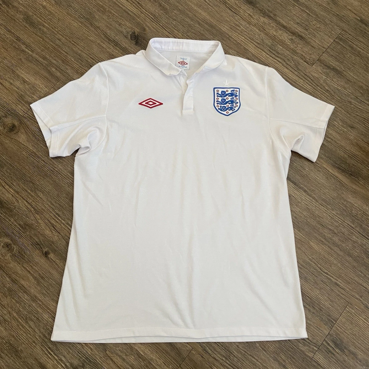 ウェア UMBRO England CAMPBELL football shirts ENGLAND 2003 2004 HOME SHIRT REVERSIBLE FOOTBALL SOCCER JERSEY
