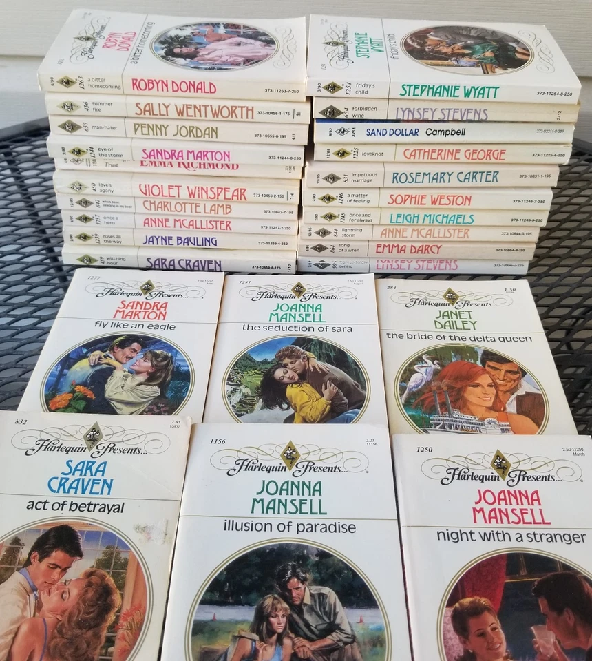 Vintage Harlequin Romance Books *LOT of 31* Various Authors - Image 3 of 3