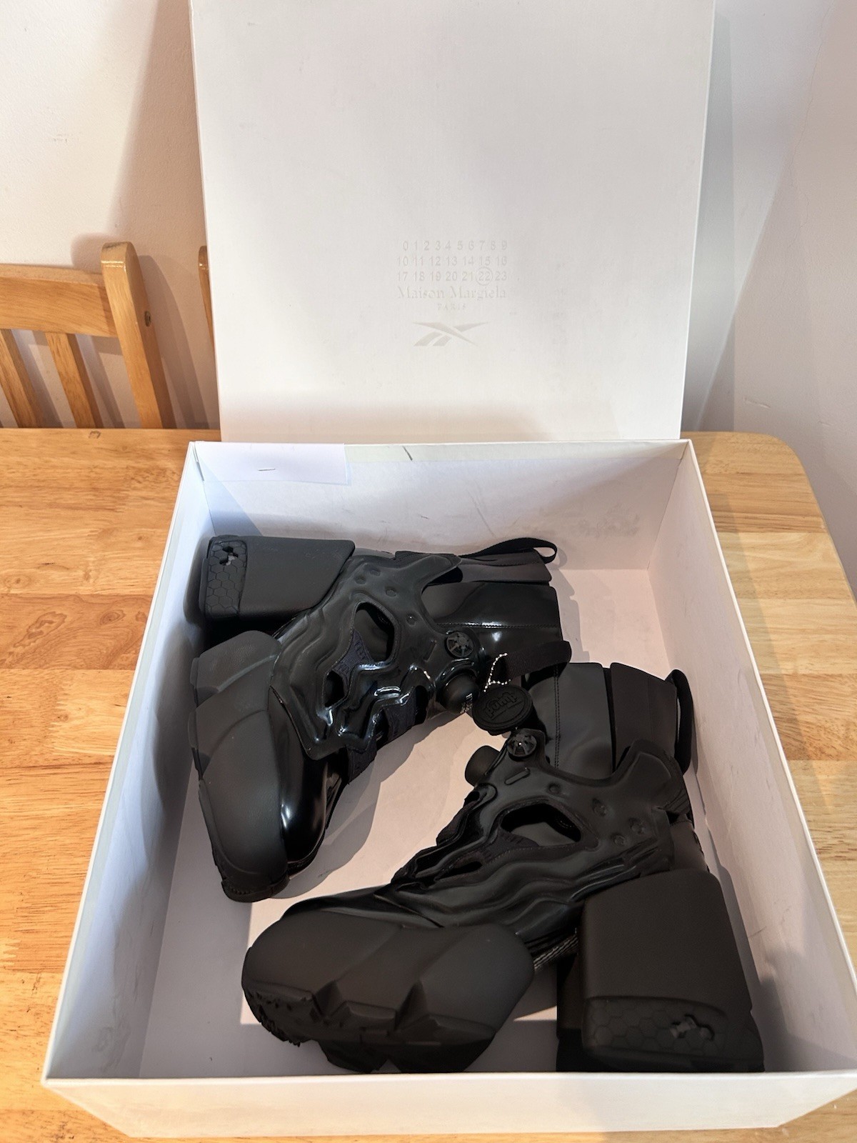 Maison Margiela Reebok Insta Pump Fury Hi Tabi Sneaker Boots Y2K UK Size 3 -BNWT image 4
