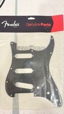 Genuine Fender Stratocaster/Strat 3-Ply 11-Hole Guitar Pickguard B/W/B - BLACK
