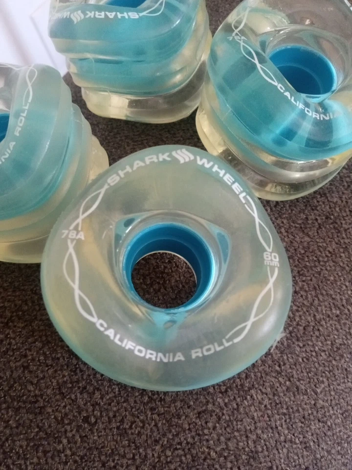Ruedas Skateboard Shark California Roll 78A 60mm Rodamiento (Pack de 4)   Foto 2 de 2