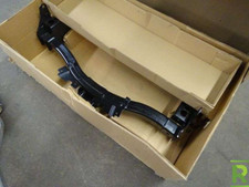 84139484 Genuine Gm 2007-2010 Sierra Silverado Trailer Hitch Mount Gm Oem Part