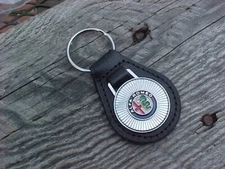 UNIQUE ALPHA ROMEO GRAIN LEATHER KEY FOB VINTAGE NOS CUSTOM-MADE TOP-QUALITY