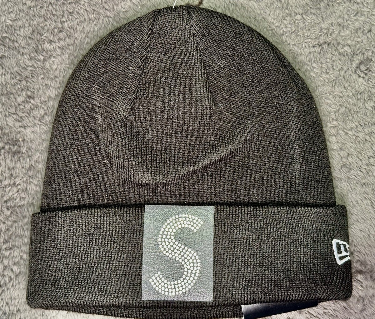 Supreme　New Era　\"Swarovski　S Logo　Beanie Supreme New Era Swarovski S Logo Beanie White One Size Fast
