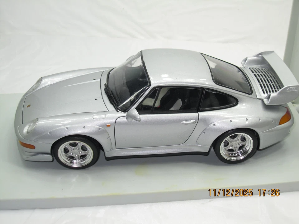 1997 PORSCHE 911 GT2 (993) METALLIC SILVER  1:18  NIB - Image 3 of 4