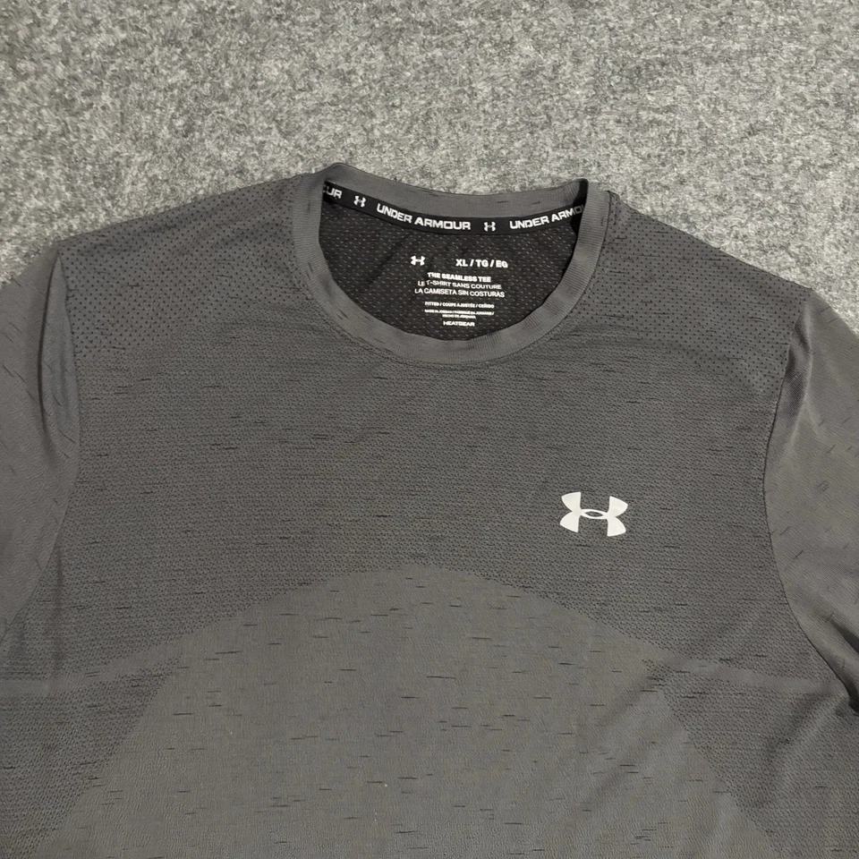 Camiseta Under Armour Heatgear The Seamless ajustada talla XL gris Foto 3 de 4