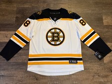 More Free Hockey Cards From Upper Deck at Stanley Cup Finals Game Four 18