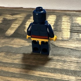 LEGO Cyclops Minifigure Marvel Super Hero X-Men vs Sentinel 76022 Retired
