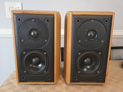 NICE Matching Pair Of RARE SONUS FABER Minima FM2 Bookshelf Speakers 