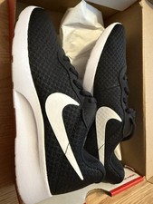 Nike Tanjun Women's Trainers