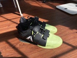reebok legacy lifter green
