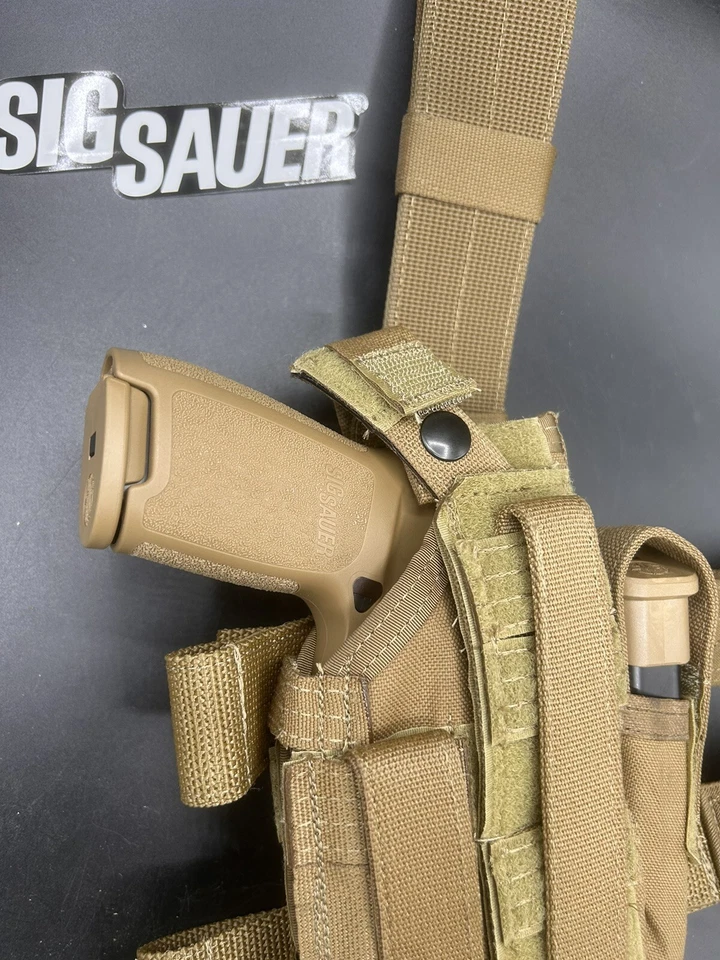 Blackhawk Colt M45A1 CQBP X300 TLR Leg Or Belt Holster Right Hand, 🇺🇸 - Image 2 of 4