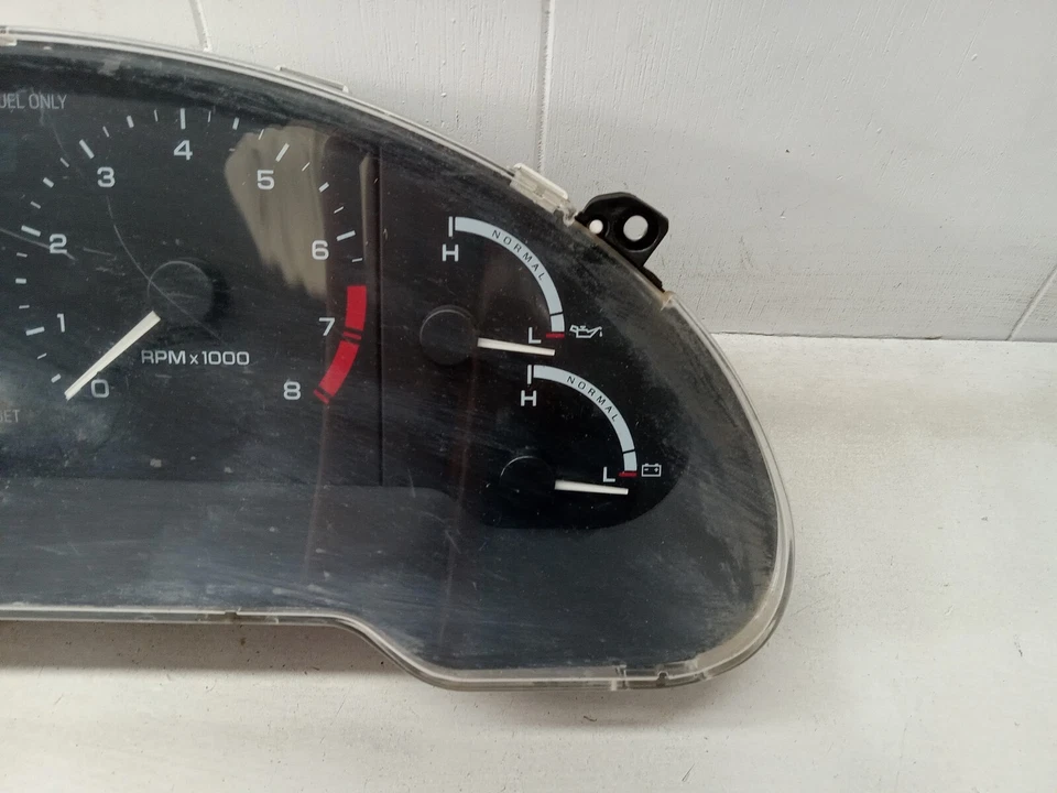 Cuadro velocímetro instrumento Ford Probe 1993-1997 OEM, 257-01670 Foto 4 de 4