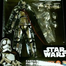 Mafex No.028 Captain Phasma Star Wars Force...