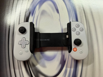 BACKBONE One Mobile Gaming Controller für iPhone PlayStation Edition Lightning