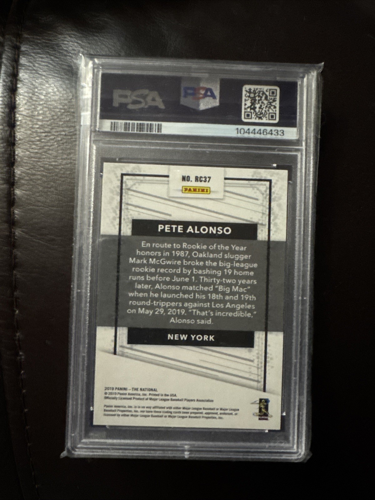 2019 Panini Nat’l Convention Pete Alonso Rookie #RC37 Escher Square /25 PSA 10 view 2