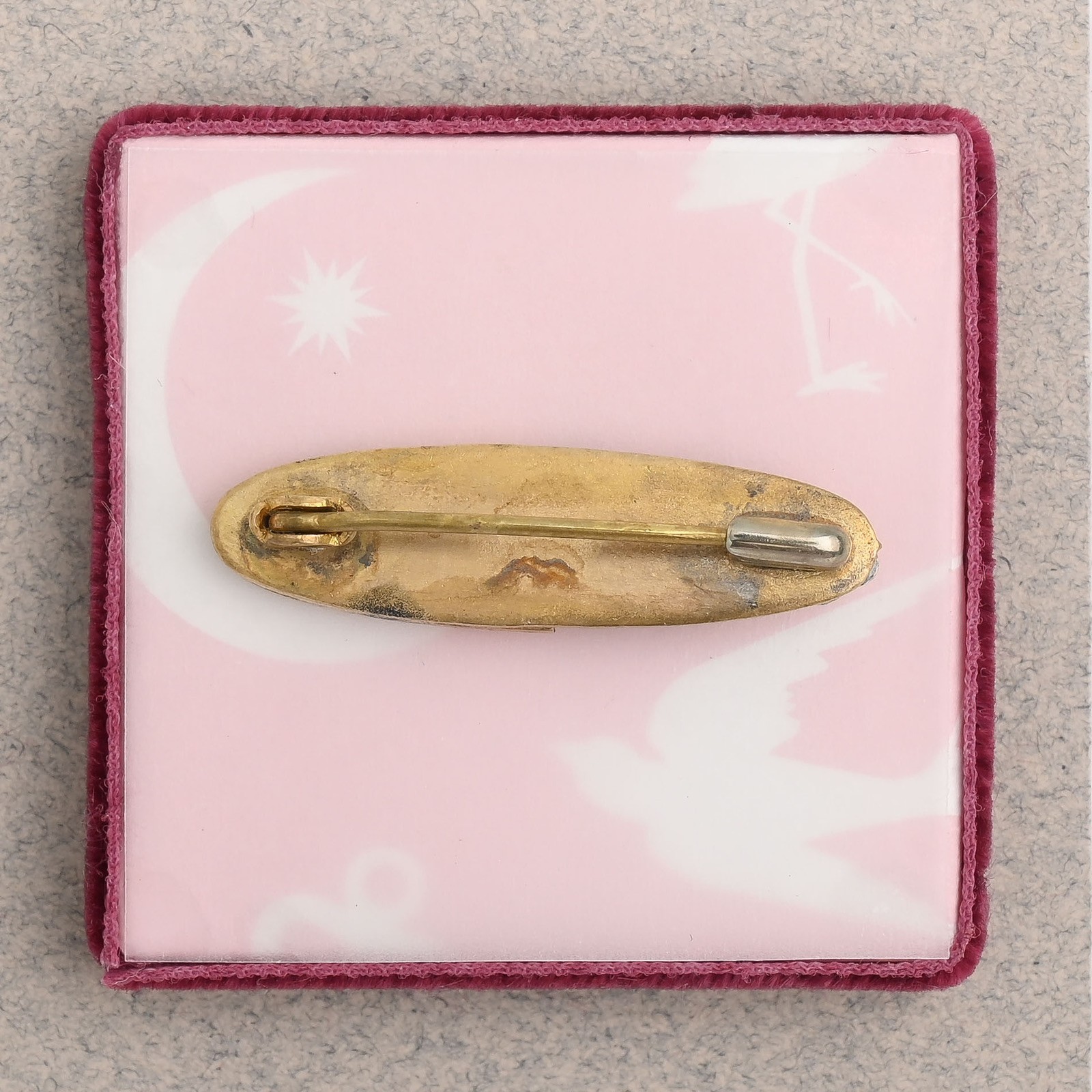 Antique Victorian TINY FLY Flower Paste Gold Fill… - image 3