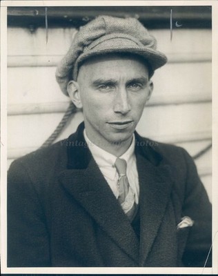 1925 Joz Coyne Refugee Business Man Smiling Hat Rare Antique Vintage Photo