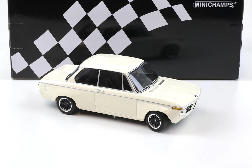 1:18 Minichamps BMW 2002 Motorsport Version Plain Body white 1970 - Bild 2 von 4
