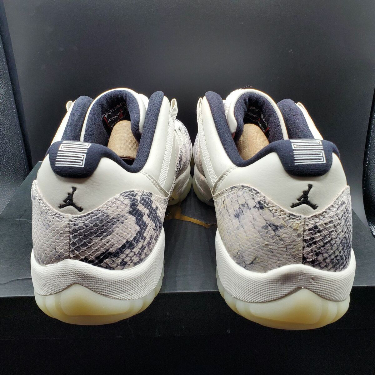 Nike Air Jordan 11 XI Low LE Snakeskin Cool Grey Men Size 14 Nike Air Jordan 11 XI Low LE Snakeskin Cool Grey Men Size 14