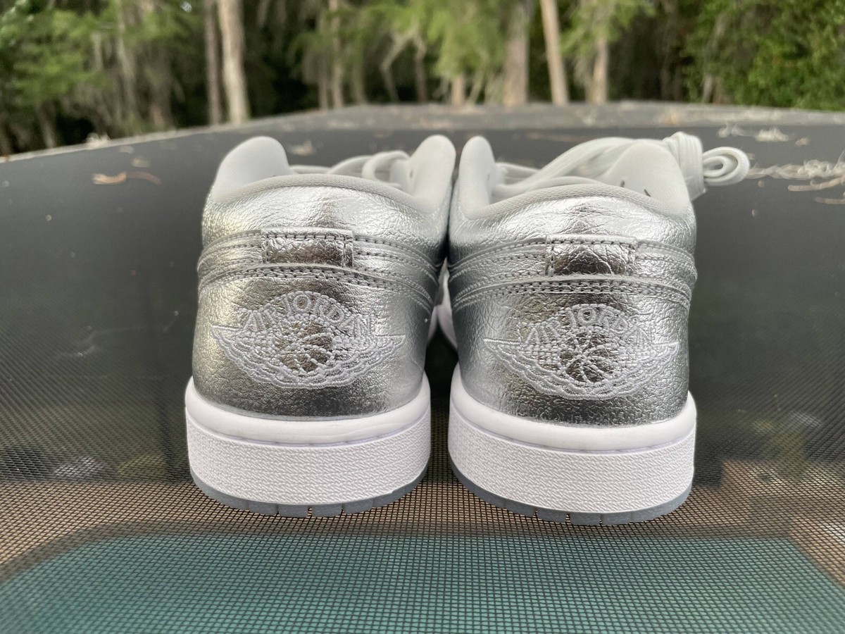 New Jordan 1 Low SE Metallic Silver (W)Size 10 (FN5030-001) | eBay