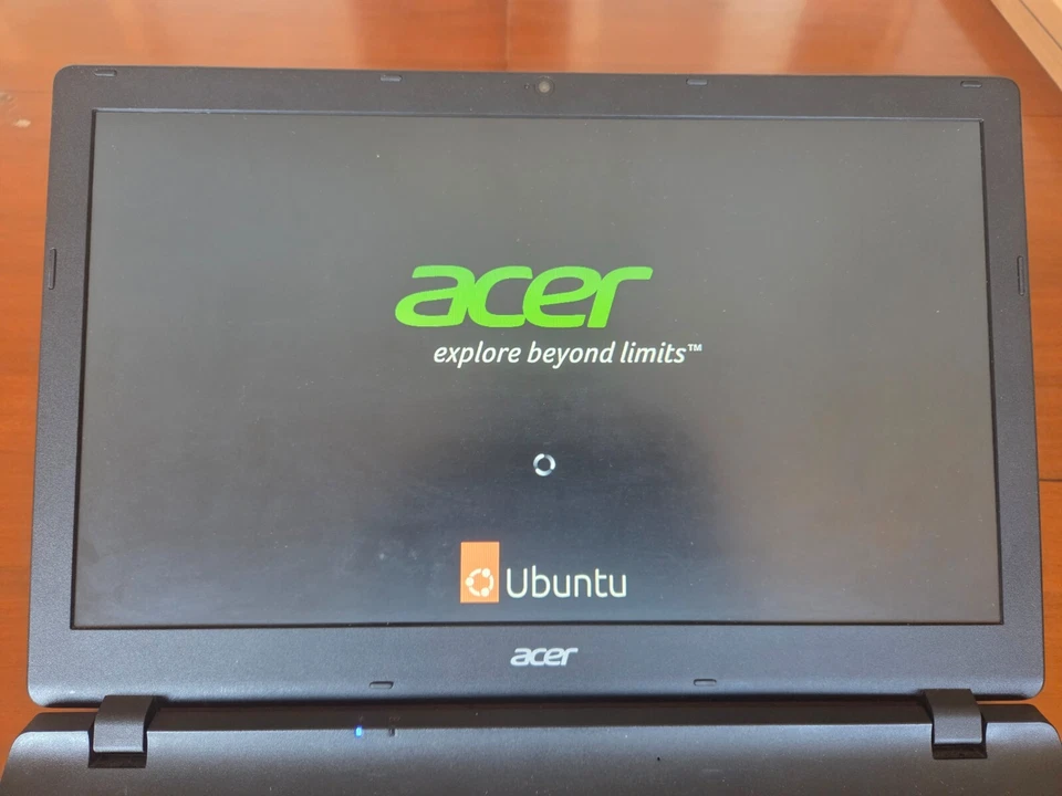 PC Notebook Acer 8gb ram/512gb hdd CON CUSTODIA - Immagine 3 di 4