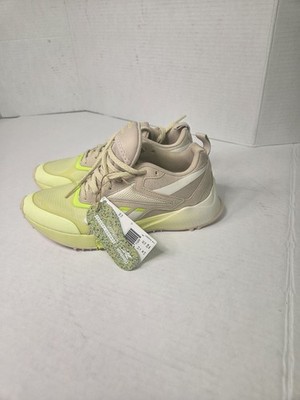 Reebok Womans Lavante Trail 2.0 Running Shoes  Us 6