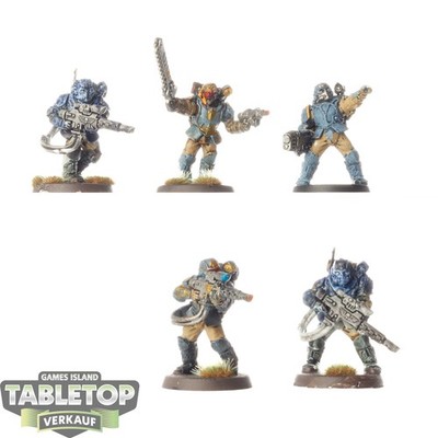 Astra Militarum - 5x Tempestus Scions - teilweise bemalt