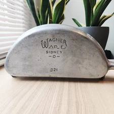 WAGNER WARE Magnalite Sidney O 821 Omelet Fish Pan Folding w Handles --- READ