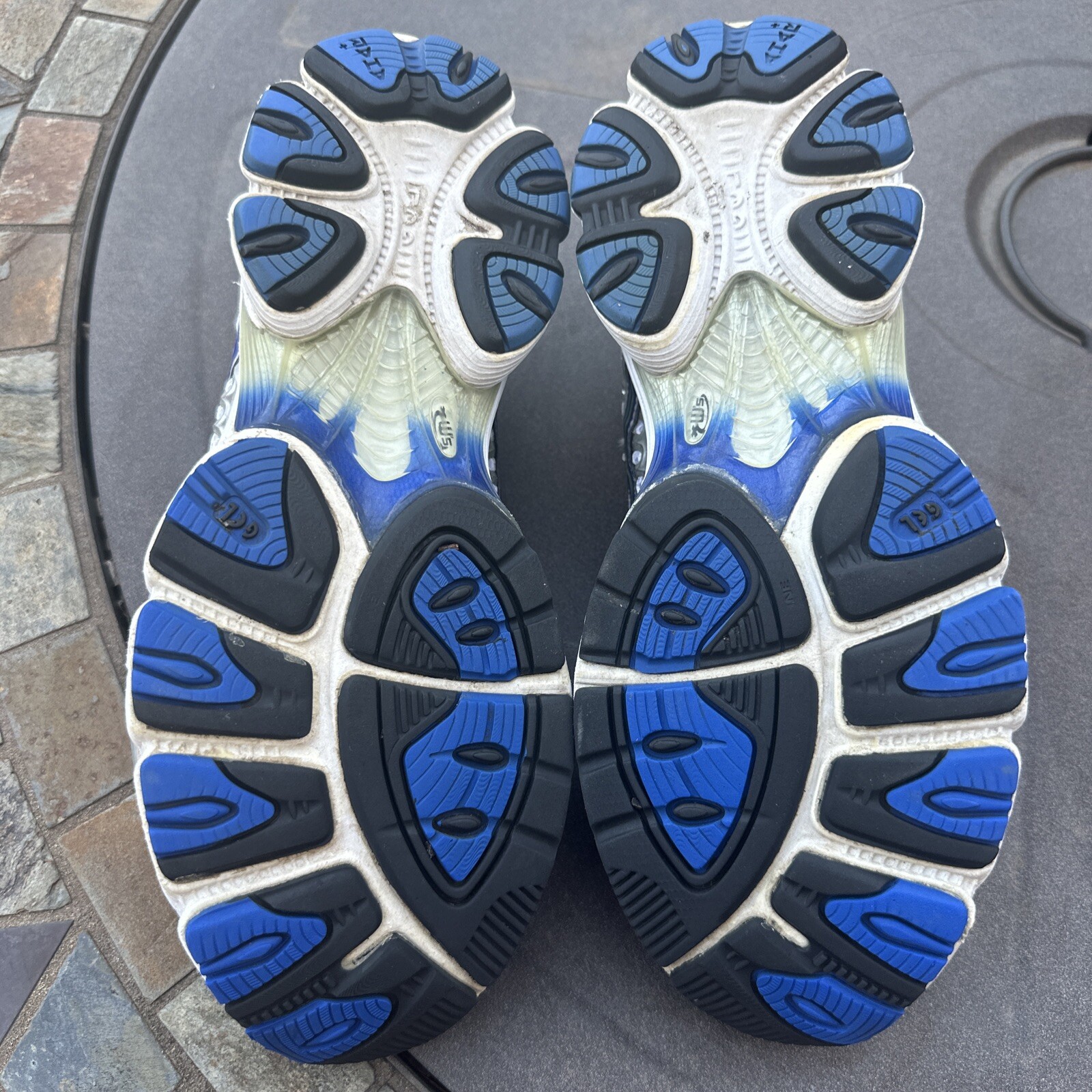 asics t095n gel nimbus 12