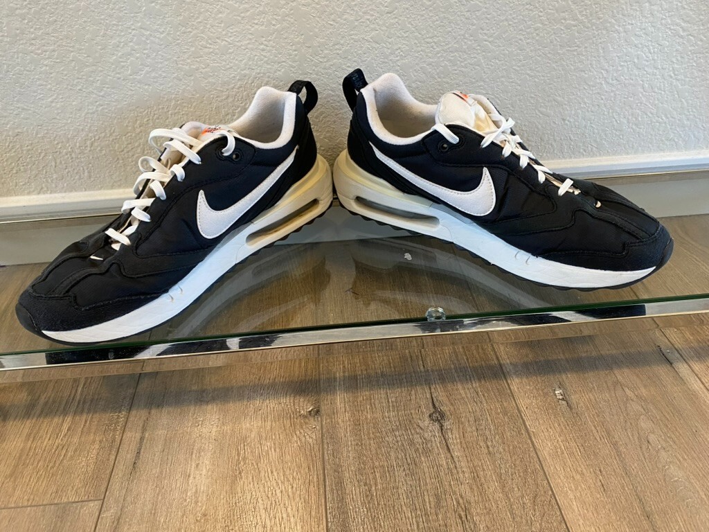 Nike Air Max Dawn Black Summit White Men display picture 2