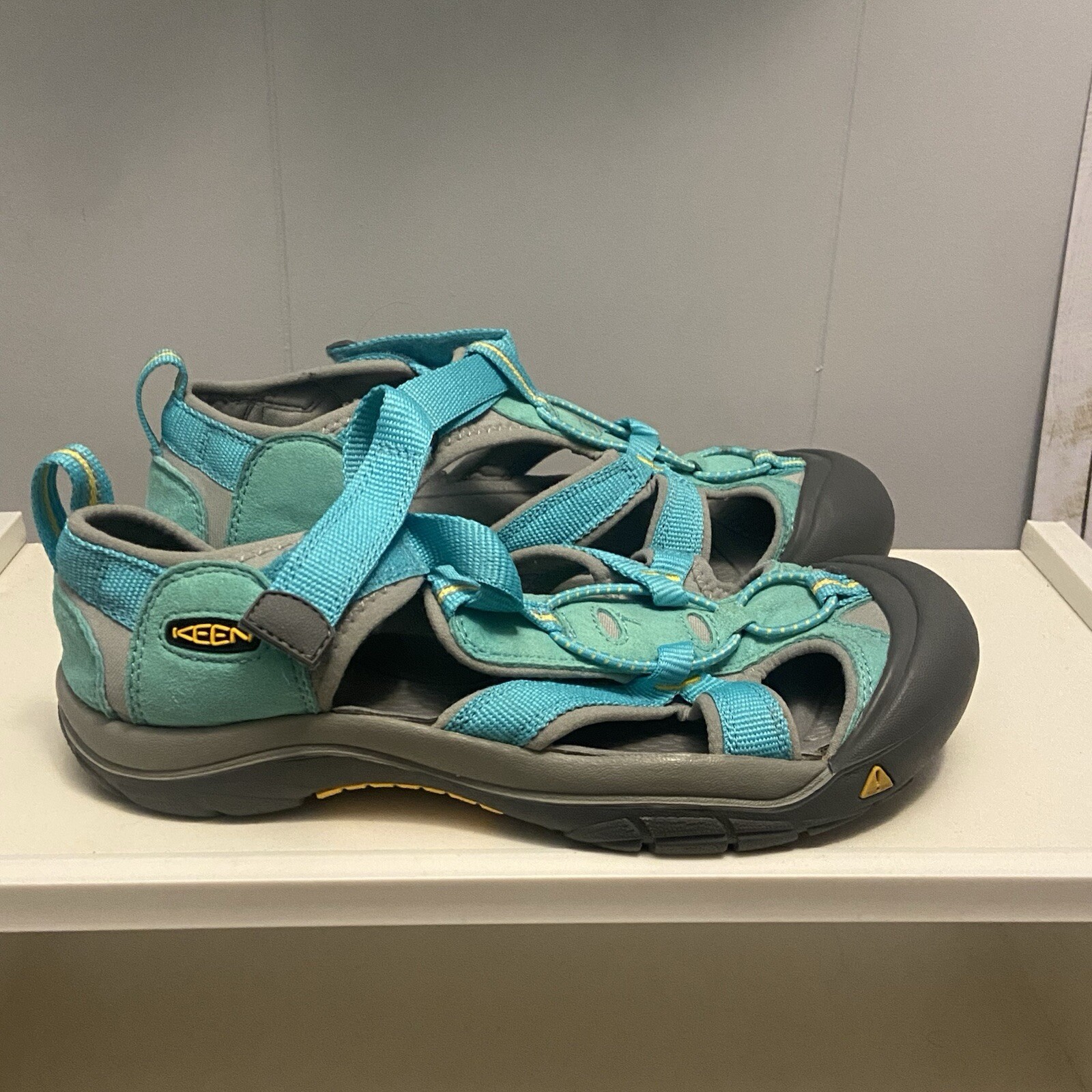 Sandalo pescatore impermeabile Keen Venice H2 Newport Hook & Loop taglia 5