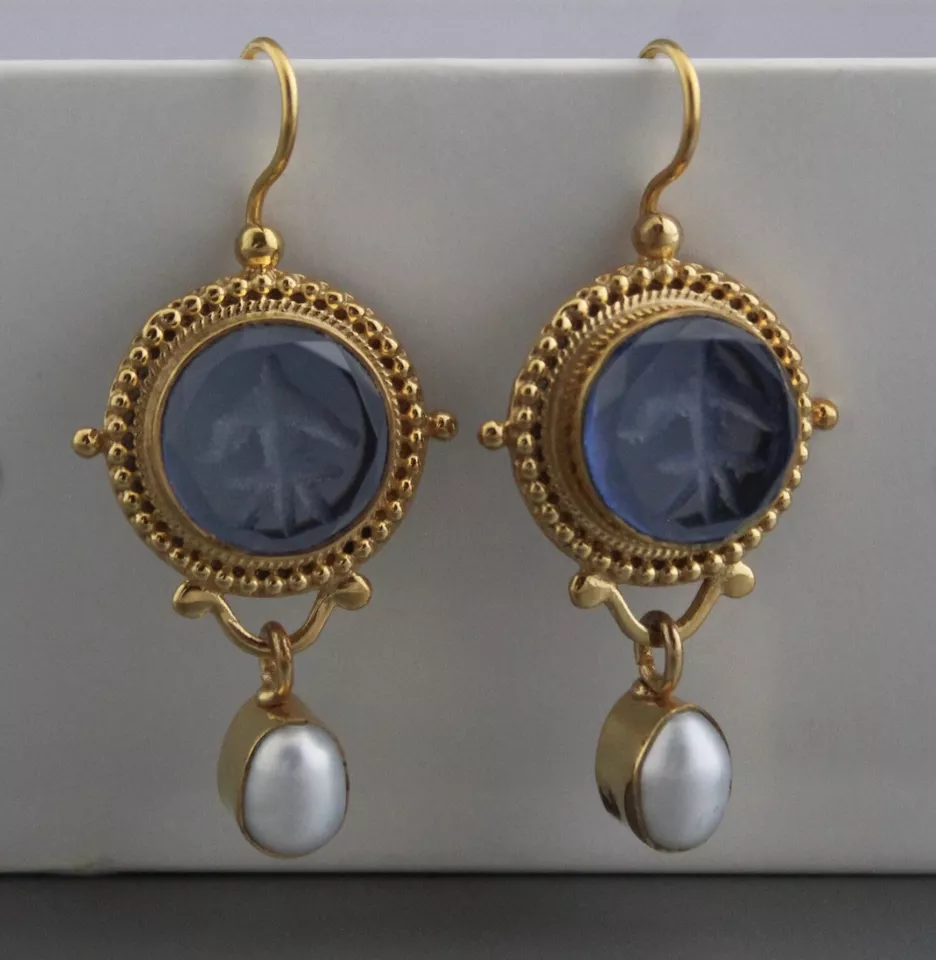Pendientes Museo Eduardianos Intaglio Aqua Azul Perla Oro Camafeo Flor Geométrica Foto 3 de 4