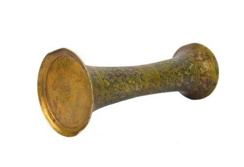 Antique Theme Decoration Rare Brass Enamel Work Flower Vase (Guldasta). G7-1030 - Picture 8 of 9