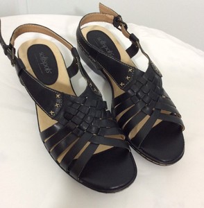 womens soft leather sandals