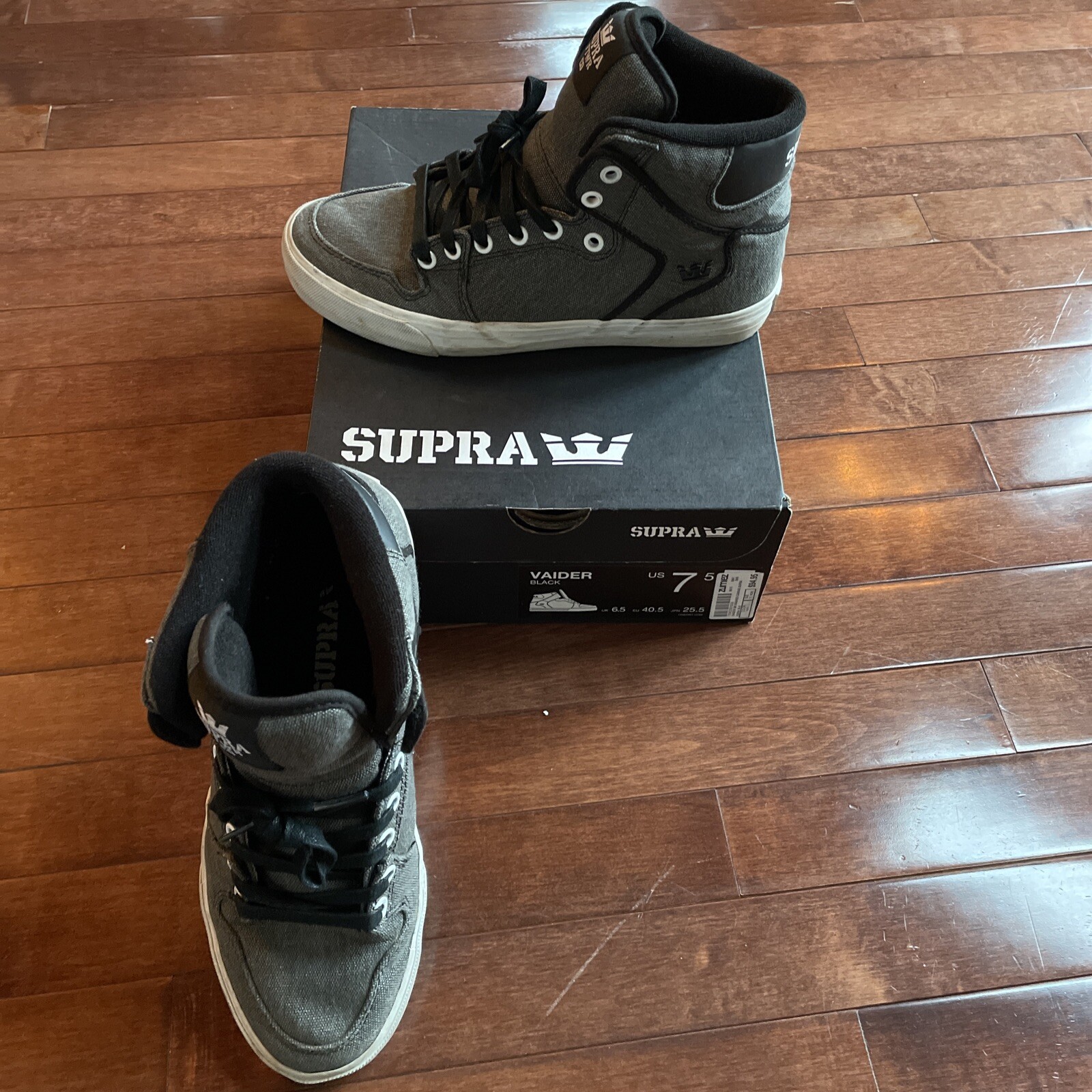 Supra Vaider S28064 Hightop Skate Shoes 
