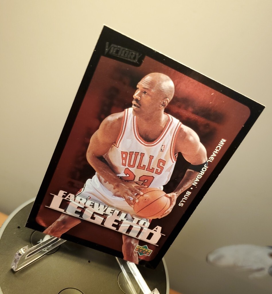 Michael Jordan 2003 Upperdeck Victory Farewell to a Legend