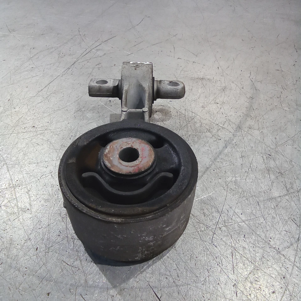 Honda Civic MK8 FN2 2006-2011 Rear Engine/Gearbox Pitch Mount & Bracket - Image 2 of 4