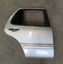 Mercedes W163 ML 55 AMG A1637301605 T&uuml;r hinten rechts