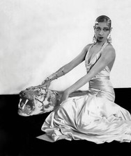 Josephine Baker Classic Jazz Pop Singer Dancer 8x10 Picture Celebrity Print
