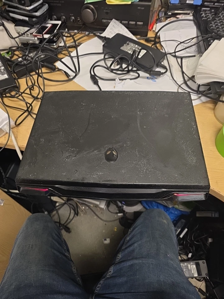 Dell Alienware M17x Core i7-2670QM @2.40GHz LAPTOP, 6GB RAM, 320GB HDD. - Image 4 of 4