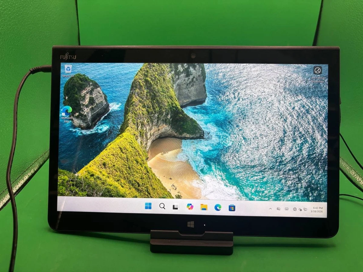 Fujitsu Windows 10 PC Laptops & Netbooks 128 GB SSD Capacity for