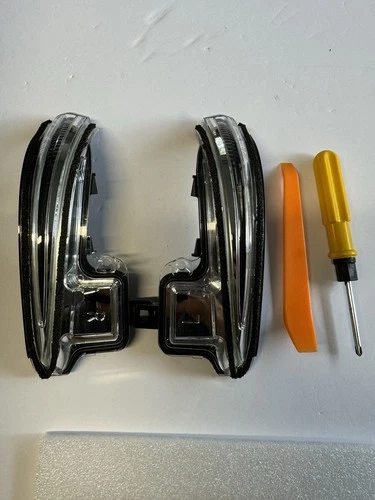 3rd Gen Tacoma Side Rearview Light Covers (Stock)