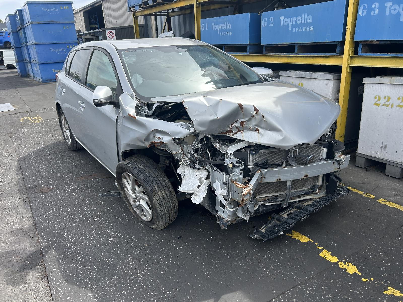 Toyota Corolla Left Front Strut ZRE182 03/2015-06/2018 - thumbnail 7