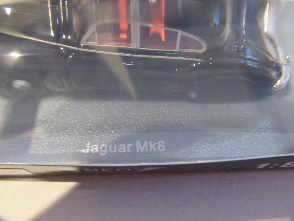 Neo Scale Jagaur MK 8 in schwarz , top - Bild 4 von 4