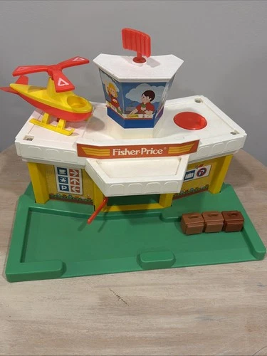 Vintage Fisher Price Little People Play Family Jetport #933 Airport