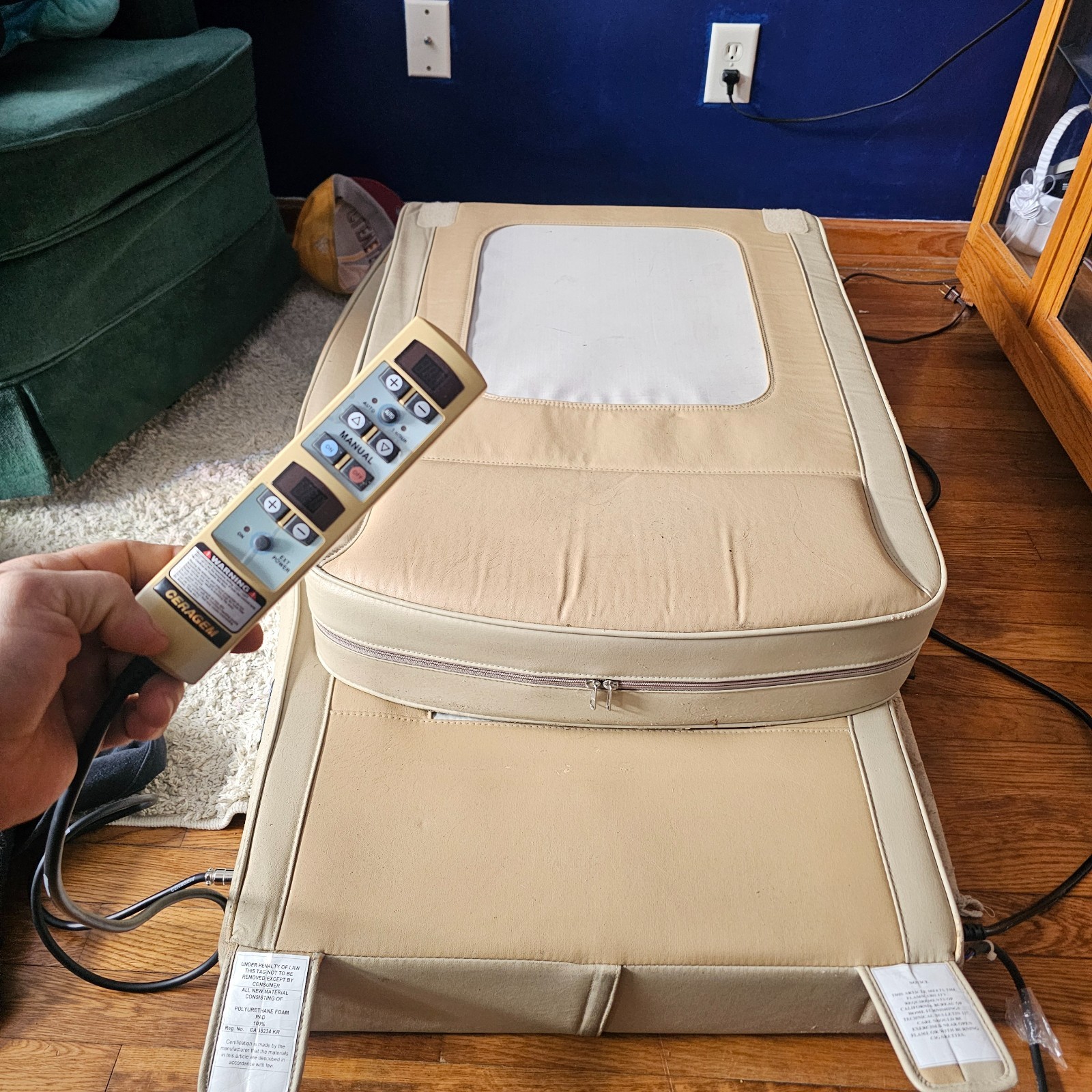 CERAGEM MASTER CGM-M3500 THERAPEUTIC MEDICAL MASSAGE BED